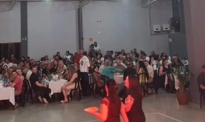 2º BAILE DE CASAIS DA ACIAI REÚNE PÚBLICO E MARCA NOITE DE CONFRATERNIZAÇÃO NO CARAMURU
