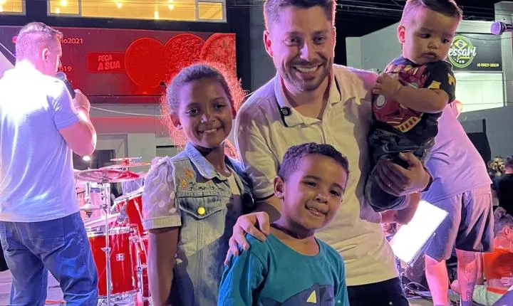 ABERTURA DA PROGRAMAÇÃO DE PÁSCOA REÚNE FAMÍLIAS EM MATELÂNDIA