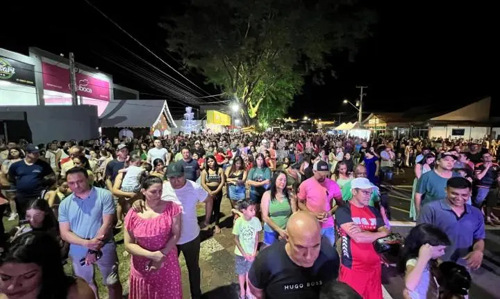 ABERTURA DA PROGRAMAÇÃO DE PÁSCOA REÚNE FAMÍLIAS EM MATELÂNDIA