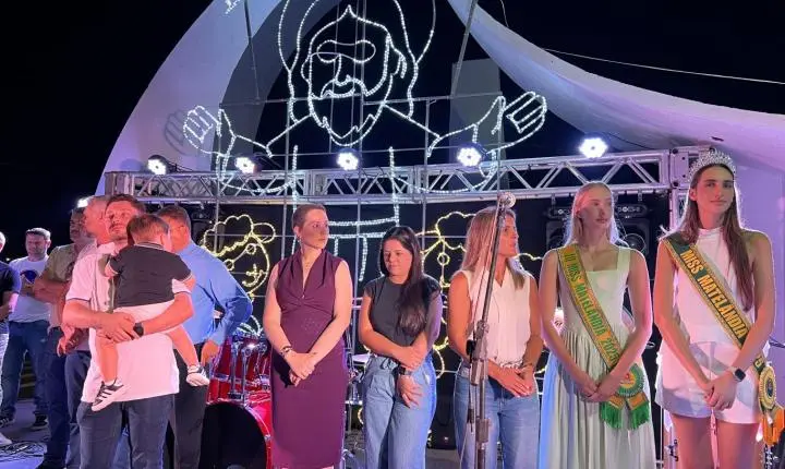 ABERTURA DA PROGRAMAÇÃO DE PÁSCOA REÚNE FAMÍLIAS EM MATELÂNDIA