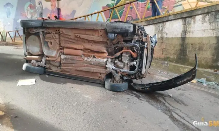 ACIDENTE NA BR-277 EM SÃO MIGUEL DO IGUAÇU DEIXA DUAS PESSOAS FERIDAS APÓS VEÍCULO CAIR EM TÚNEL