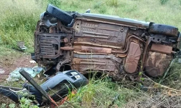 ACIDENTE NA PR-495 MATA JOVEM DE 18 ANOS E DEIXA IDOSA GRAVEMENTE FERIDA EM MISSAL