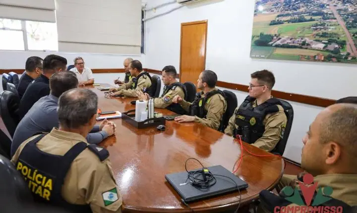 AÇÕES RELACIONADAS A SEGURANÇA PÚBLICA DE MISSAL SÃO DISCUTIDAS EM REUNIÃO COM COMANDO REGIONAL DA PM