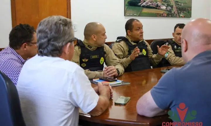 AÇÕES RELACIONADAS A SEGURANÇA PÚBLICA DE MISSAL SÃO DISCUTIDAS EM REUNIÃO COM COMANDO REGIONAL DA PM