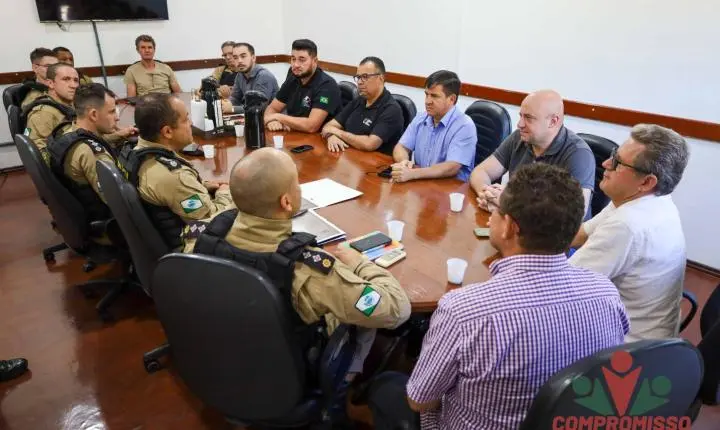 AÇÕES RELACIONADAS A SEGURANÇA PÚBLICA DE MISSAL SÃO DISCUTIDAS EM REUNIÃO COM COMANDO REGIONAL DA PM