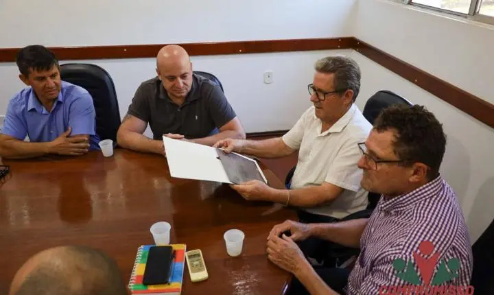 AÇÕES RELACIONADAS A SEGURANÇA PÚBLICA DE MISSAL SÃO DISCUTIDAS EM REUNIÃO COM COMANDO REGIONAL DA PM