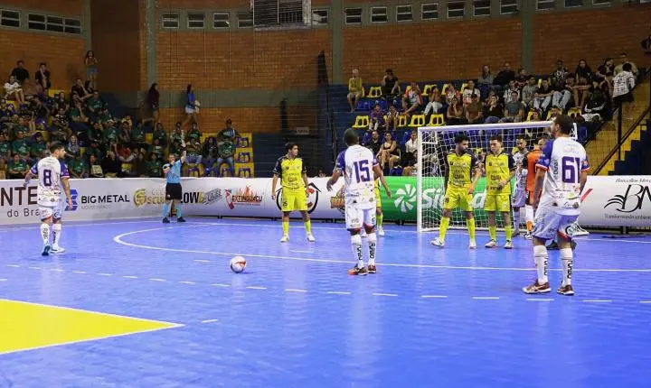 AFI UNIGUAÇU ITAIPULÂNDIA FUTSAL É SUPERADO PELO SÃO MIGUEL PELA SÉRIE OURO