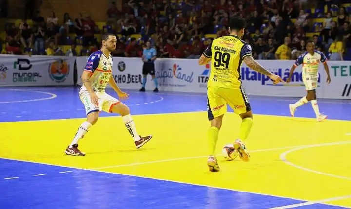 AFI UNIGUAÇU ITAIPULÂNDIA FUTSAL É SUPERADO PELO SÃO MIGUEL PELA SÉRIE OURO