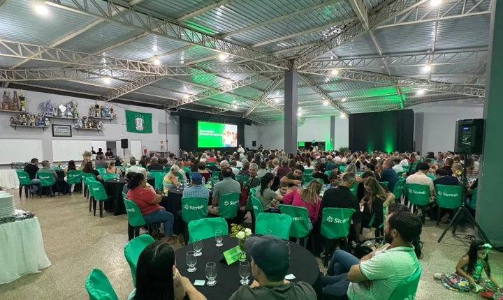 Assembleia do Sicredi em Itaipulândia apresenta resultados e reúne grande público