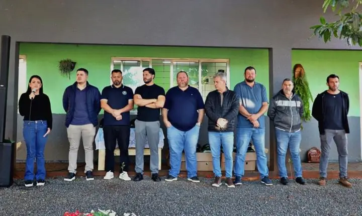 ASSOREMI RECEBE NOVOS UNIFORMES EM AÇÃO DA SEMANA DO MEIO AMBIENTE EM ITAIPULÂNDIA