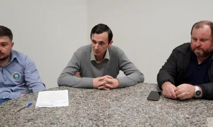 CÂMARA CONVIDA PREFEITURA PARA TER MAIS INFORMAÇÕES SOBRE O FUTURO FRIGORÍFICO DE BOVINOS E SUÍNOS 