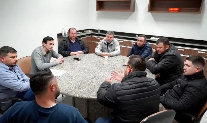 CÂMARA CONVIDA PREFEITURA PARA TER MAIS INFORMAÇÕES SOBRE O FUTURO FRIGORÍFICO DE BOVINOS E SUÍNOS 
