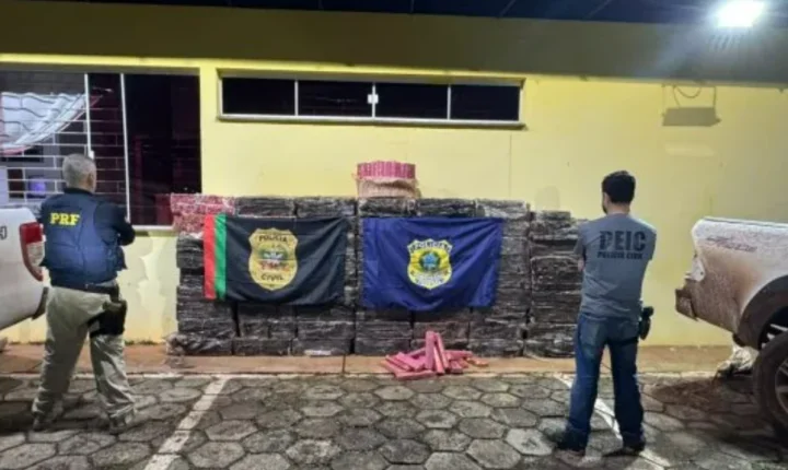 CAMINHONETE COM PLACAS DE MISSAL É APREENDIDA COM 1,45 TONELADA DE MACONHA NO OESTE DE SC