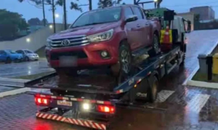 CAMINHONETE HILUX FURTADA É RECUPERADA PRÓXIMO À BR-277