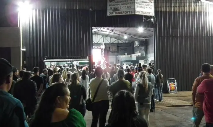 CANDIDATOS PAULO LITRO A DEPUTADO FEDERAL E ADÃO LITRO A DEPUTADO ESTADUAL REALIZAM EVENTO DE CAMPANHA EM ITAIPULÂNDIA
