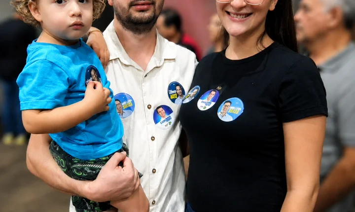 CANDIDATOS PAULO LITRO A DEPUTADO FEDERAL E ADÃO LITRO A DEPUTADO ESTADUAL REALIZAM EVENTO DE CAMPANHA EM ITAIPULÂNDIA