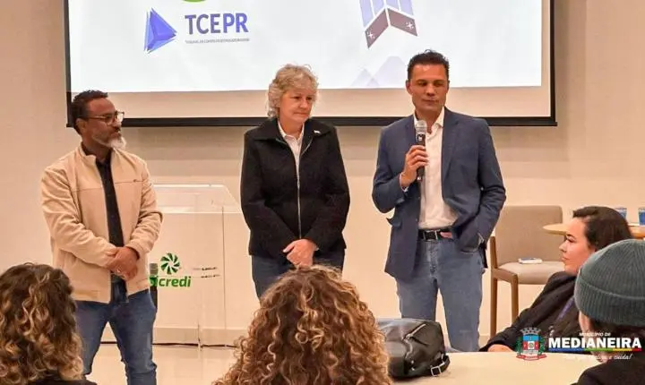 CAPACITAÇÃO REFORÇA COMPROMISSO DA SMAS COM A QUALIFICAÇÃO PROFISSIONAL E O FORTALECIMENTO DO SUAS EM MEDIANEIRA