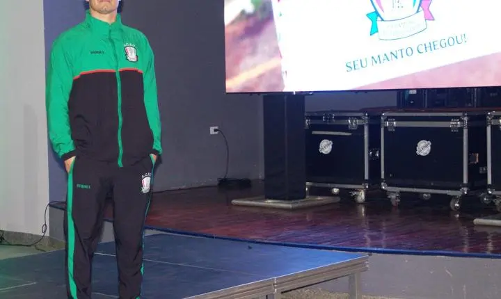 CARAMURU FUTEBOL CLUBE APRESENTA NOVOS UNIFORMES E REFORÇA PROJETO QUE VAI ALÉM DO FUTEBOL