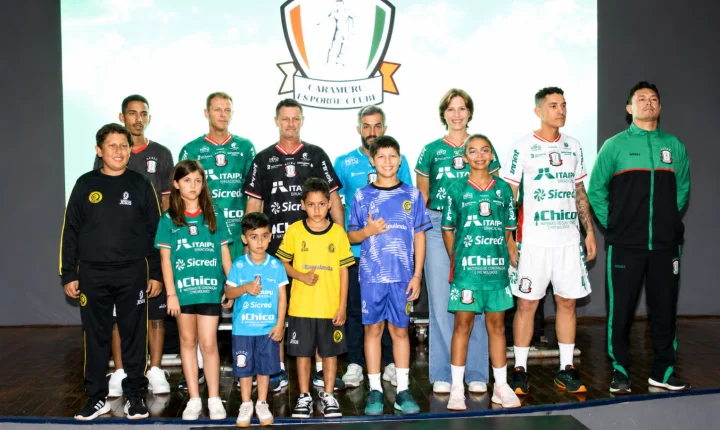 CARAMURU FUTEBOL CLUBE APRESENTA NOVOS UNIFORMES E REFORÇA PROJETO QUE VAI ALÉM DO FUTEBOL