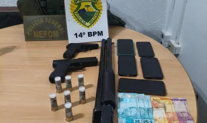 CINCO PESSOAS SÃO PRESAS COM ESPINGARDA E SIMULACROS EM FOZ DO IGUAÇU