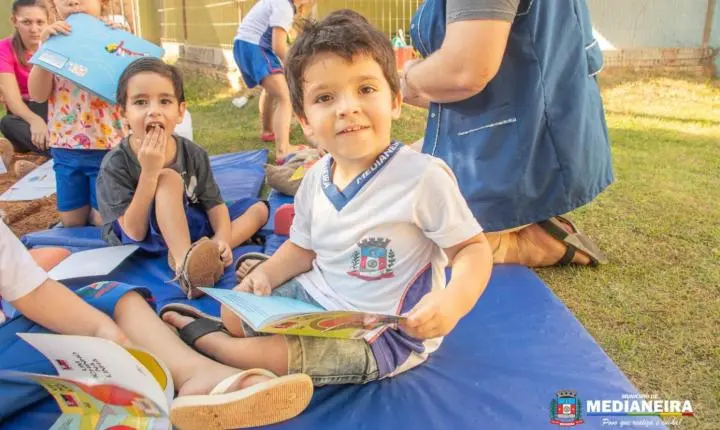 CMEI MOACIR MICHELETTO PROMOVE DIA ESPECIAL DE LEITURA EM MEDIANEIRA