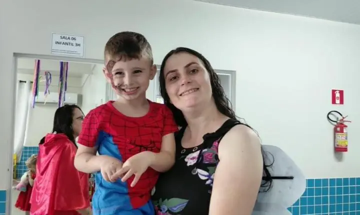 CMEIGI ENCERRA SEMANA DA CRIANÇA COM A 2ª NOITE DA FAMÍLIA EM ITAIPULÂNDIA