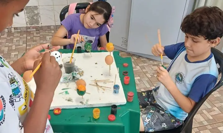 CRAS DE ITAIPULÂNDIA PROMOVE ATIVIDADE DE PÁSCOA COM CRIANÇAS E ADOLESCENTES DO SCFV