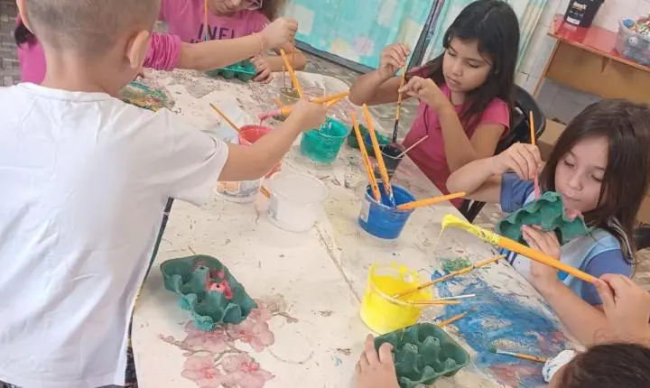 CRAS DE ITAIPULÂNDIA PROMOVE ATIVIDADE DE PÁSCOA COM CRIANÇAS E ADOLESCENTES DO SCFV