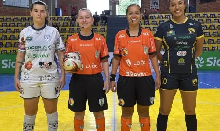 DEF ITAIPULÂNDIA ENFRENTA BLANKAL DEPORTES E DECIDE CLASSIFICAÇÃO EM PARANAGUÁ