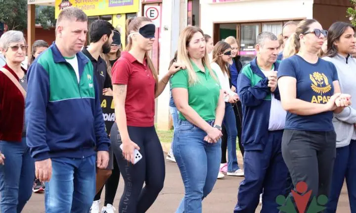 DESAFIO DA EMPATIA REÚNE UM GRANDE PÚBLICO NA 1ª CAMINHADA PELA INCLUSÃO EM MISSAL