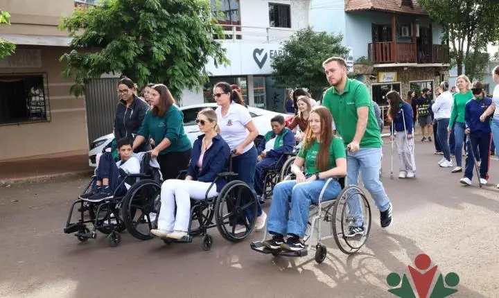 DESAFIO DA EMPATIA REÚNE UM GRANDE PÚBLICO NA 1ª CAMINHADA PELA INCLUSÃO EM MISSAL