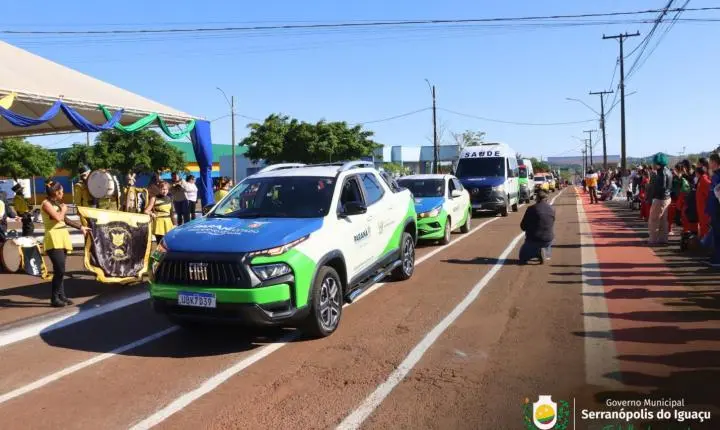 DESFILE DE 7 DE SETEMBRO REÚNE COMUNIDADE E CELEBRA 204 ANOS DA INDEPENDÊNCIA DO BRASIL EM SERRANÓPOLIS DO IGUAÇU
