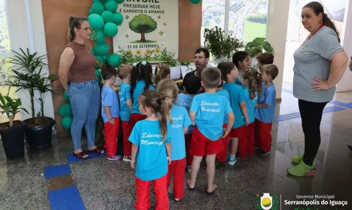 DIA DA ÁRVORE É MARCADO COM DISTRIBUIÇÃO GRATUITA DE MUDAS EM SERRANÓPOLIS DO IGUAÇU