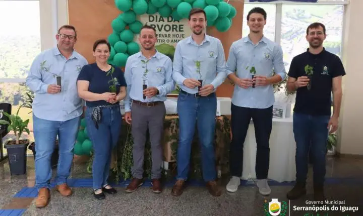 DIA DA ÁRVORE É MARCADO COM DISTRIBUIÇÃO GRATUITA DE MUDAS EM SERRANÓPOLIS DO IGUAÇU