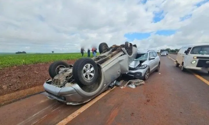 DUPLA QUE CAPOTOU CAMINHONETE COM MAIS DE UMA TONELADA DE MACONHA NA PR-239 JÁ HAVIA SIDO PRESA POR TRÁFICO EM ABRIL