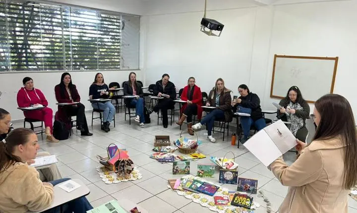 EDUCAÇÃO INFANTIL REALIZA 3º ENCONTRO DE FORMAÇÃO DO PROLEEI EM ITAIPULÂNDIA