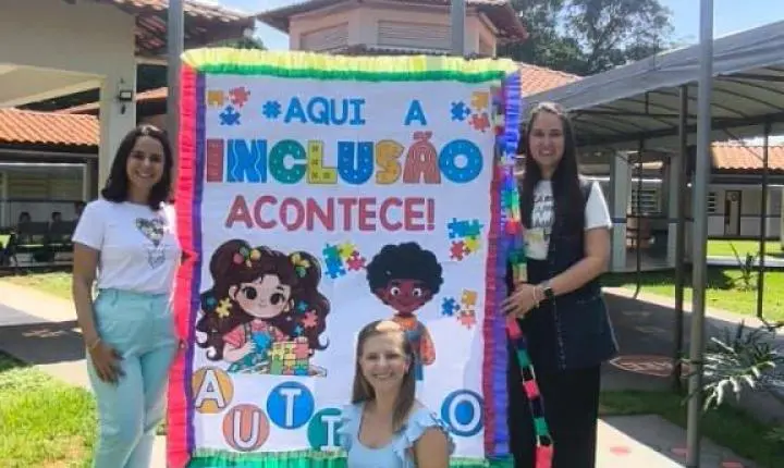 ESCOLA DE MEDIANEIRA PROMOVE AÇÃO DE CONSCIENTIZAÇÃO SOBRE O AUTISMO
