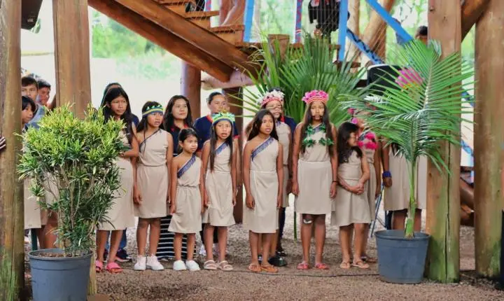ESCOLA ESTADUAL ARANDU RENDA REALIZA ABERTURA DA 8ª SEMANA CULTURAL INDÍGENA EM ITAIPULÂNDIA