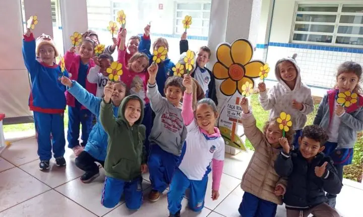 ESCOLA JOÃO PAULO II DESENVOLVE ATIVIDADES DA CAMPANHA “FAÇA BONITO” EM MEDIANEIRA