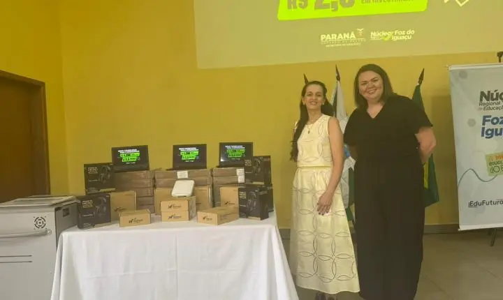 ESCOLA MUNICIPAL RONDÔNIA DE ITAIPULÂNDIA RECEBE KIT TECNOLÓGICO PELO PROGRAMA INDICA PARANÁ