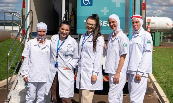 FRIVATTI RECEBE UNIDADE MÓVEL DO SESI PARA EXAMES PREVENTIVOS CONTRA O CÂNCER