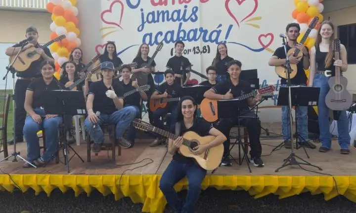 GRUPO DE VIOLA DE ITAIPULÂNDIA PARTICIPA DO ENCONTRO “FAMÍLIAS CONECTADAS” EM SANTA HELENA