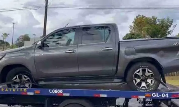 HILUX FURTADA DE PACIENTE EM HEMODIÁLISE É ENCONTRADA ABANDONADA ÀS MARGENS DA BR-163 EM CASCAVEL