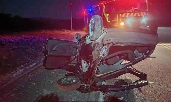 HOMEM MORRE APÓS CAPOTAMENTO NA PR-364