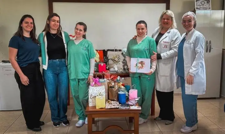 HOSPITAL MICHELETTO INICIA SEMANA DA ENFERMAGEM COM HOMENAGENS AOS PROFISSIONAIS EM SANTA HELENA