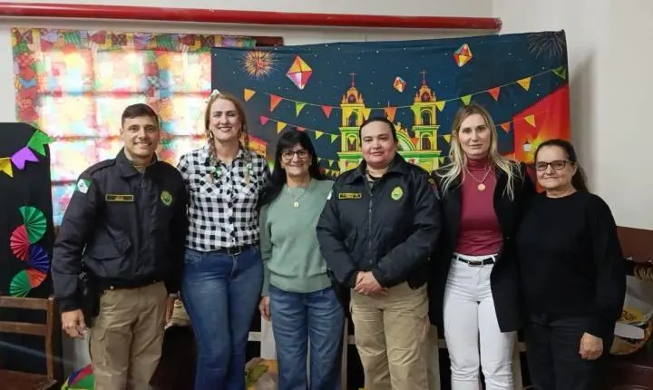 IDOSOS DE MISSAL RECEBEM ORIENTAÇÕES SOBRE GOLPES VIRTUAIS E PRESENCIAIS