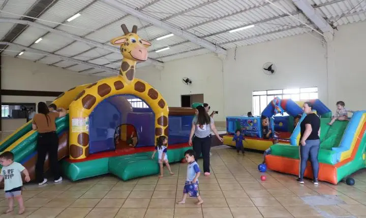 ITAIPULÂNDIA - DIVERSÃO E ALEGRIA MARCAM A SEMANA DA CRIANÇA NA REDE MUNICIPAL DE ENSINO