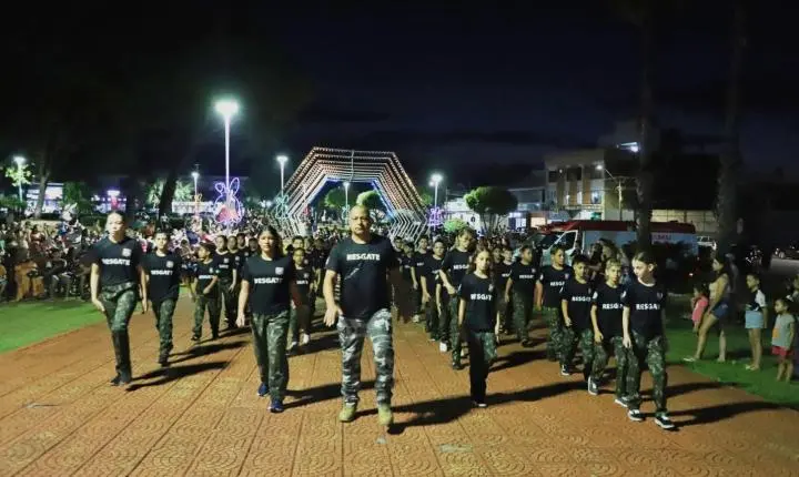ITAIPULÂNDIA ENTREGA UNIFORMES A 160 ALUNOS DO PROGRAMA GUARDA-VIDAS MIRIM EM CERIMÔNIA OFICIAL