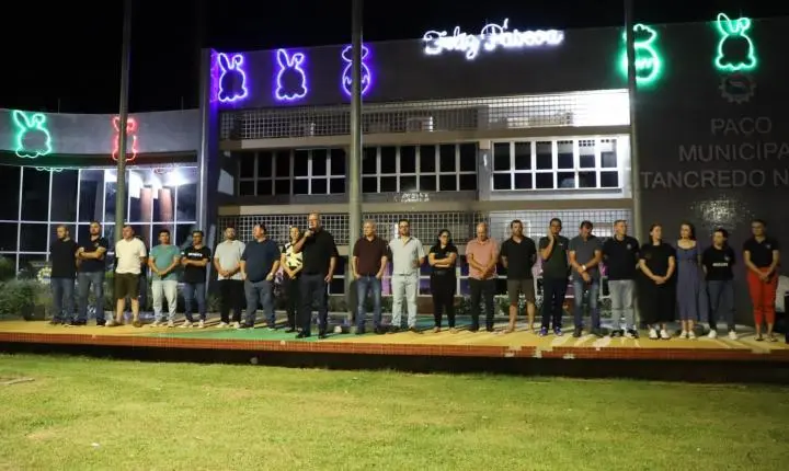 ITAIPULÂNDIA ENTREGA UNIFORMES A 160 ALUNOS DO PROGRAMA GUARDA-VIDAS MIRIM EM CERIMÔNIA OFICIAL