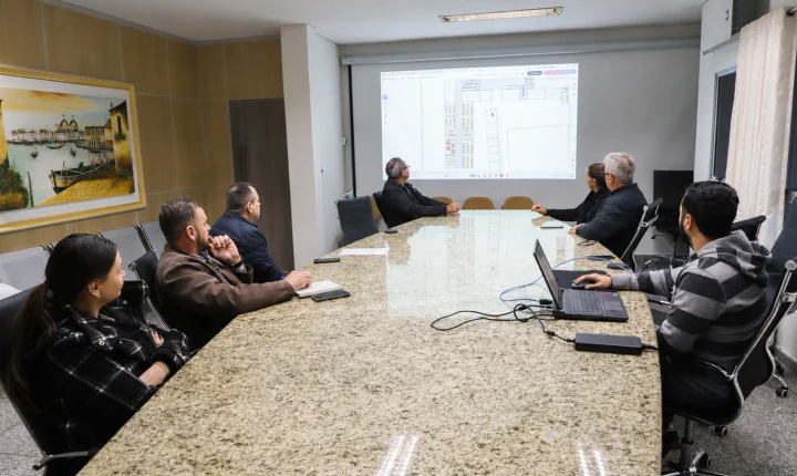 ITAIPULÂNDIA INICIA PLANEJAMENTO PARA CONSTRUÇÃO DA NOVA ESCOLA MUNICIPAL RONDÔNIA